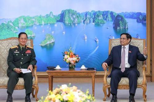 Thủ tướng Phạm Minh Chính tiếp Tổng Tham mưu trưởng QĐND Lào