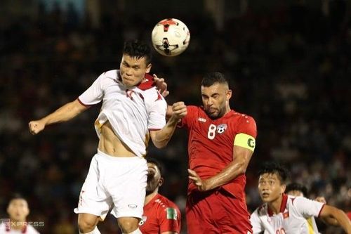 Giao hữu tuyển Việt Nam- tuyển Afghanistan: 2-0: Màn độc diễn của Tuấn Hải