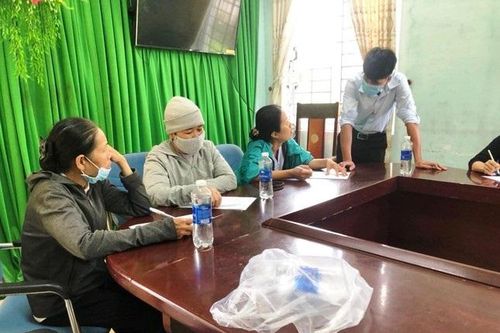 Phát hiện nhóm đạo lạ