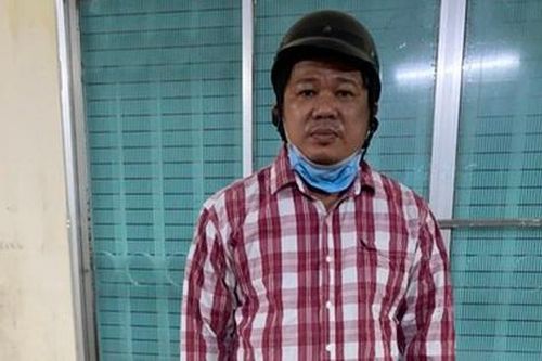 Tráo vàng giả lấy vàng thật tại nhiều tiệm vàng ở TPHCM