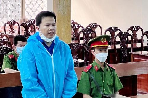 Lừa đảo tiền tỷ đánh bạc, thanh niên lãnh 14 năm tù