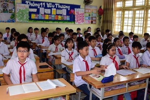 UBND cấp tỉnh quyết định lộ trình giảm sĩ số học sinh/lớp