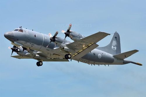 Canada cáo buộc chiến cơ Trung Quốc áp sát máy bay giám sát trừng phạt Triều Tiên