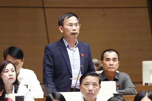 Chống lãng phí trong quản lý, sử dụng công chức, người lao động