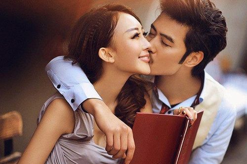 Cuộc gọi đến từ số máy lạ lúc nửa đêm với thái độ ấp úng hé lộ bí mật động trời của chồng