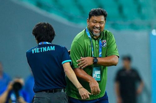 HLV Thái Lan phủ nhận 'hòa may mắn' trước U23 Việt Nam