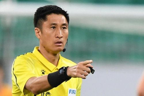Trọng tài trận U23 Việt Nam - Thái Lan được ví như diễn viên Ngô Kinh