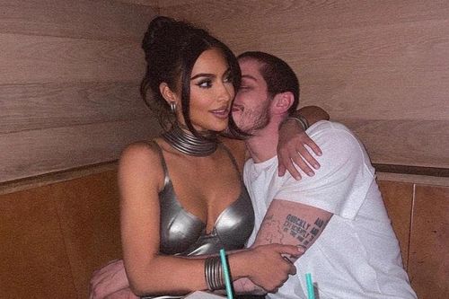 Megan Fox choáng váng khi nghe tin Kim Kardashian có bạn trai