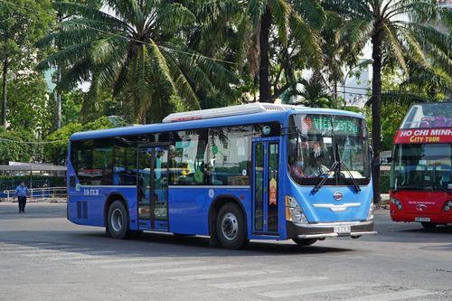 TP.HCM đề xuất mở thêm 12 tuyến buýt mới