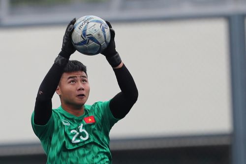 Văn Toản bị trật khớp ngón tay, có thể phải chia tay VCK U23 châu Á