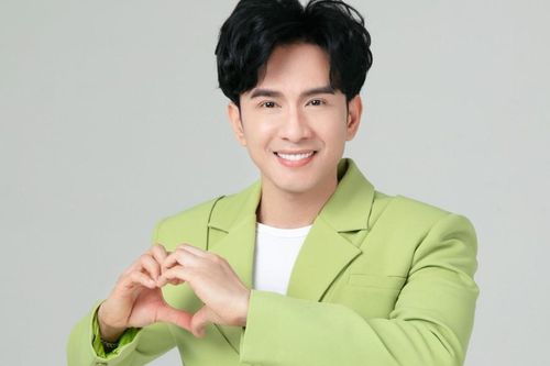 Tiết lộ lý do khiến Đan Trường 'trẻ mãi không già' ở độ tuổi U50