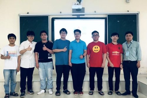 Bảy học sinh Việt xuất sắc mang về huy chương tại Olympic Tin học Châu Á - Thái Bình Dương 2022