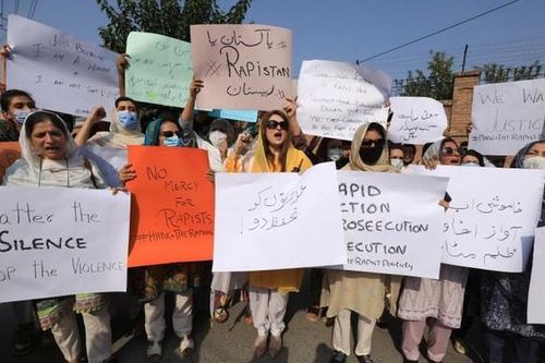 Làn sóng giận dữ ở Pakistan khi một phụ nữ bị cưỡng hiếp tập thể