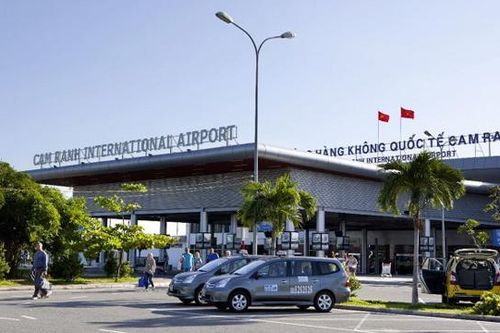 Quá tải nghiêm trọng, Cảng hàng không quốc tế Cam Ranh nâng cấp theo hướng nào?
