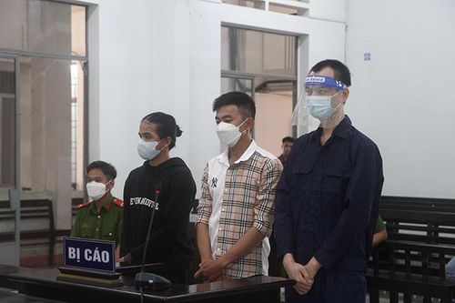 Mâu thuẫn, đánh chết khách nhậu