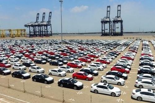 Hải quan rà soát hoạt động các tổ chức nhận xe biếu, tặng