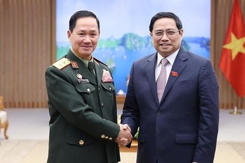 Thủ tướng Phạm Minh Chính tiếp Tổng Tham mưu trưởng QĐND Lào