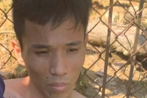 Bắt đối tượng cùng 397 ống nhựa chứa ma túy đá