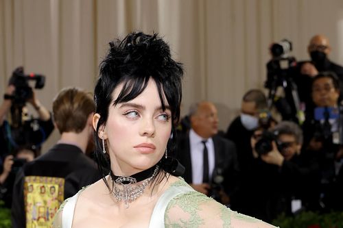 Khối tài sản của Billie Eilish ở tuổi 21