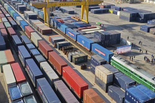 Kim ngạch thương mại Nga-Trung sẽ đạt mục tiêu 200 tỷ USD vào cuối năm