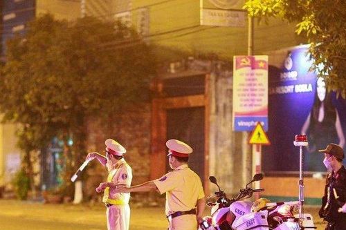 Thủ tướng yêu cầu xử nghiêm các trường hợp uống rượu bia vẫn lái xe