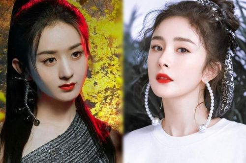 Netizen 'khui' loạt bằng chứng về mối quan hệ 'bằng mặt không bằng lòng' của Triệu Lệ Dĩnh và Dương Mịch