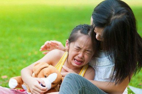 Cha mẹ nhắc đi nhắc lại 5 CÂU này, không mang lại hiệu quả dạy dỗ mà khiến trẻ càng chống đối