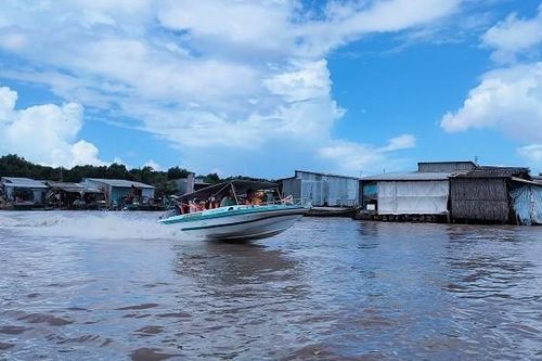 Vùng cực Nam Tổ quốc: Tận dụng 'rừng vàng, biển bạc' phát triển du lịch