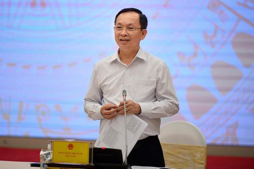 'Không có chuyện nguồn cung cho bất động sản thiếu do tín dụng bị siết'