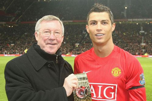 Ngày Alex Ferguson để mất Cristiano Ronaldo vào tay Real Madrid