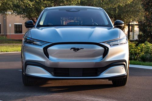 Doanh số xe điện của Ford tăng hơn 200% trong tháng 5