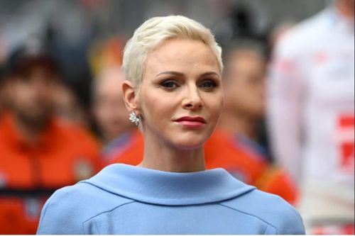 Công nương Charlene của Monaco nhiễm virus SARS-CoV-2