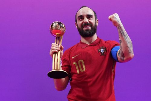 Huyền thoại futsal thế giới đến Indonesia thi đấu