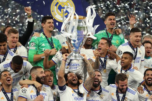 Real Madrid có hơn 400 triệu euro để đón tân binh