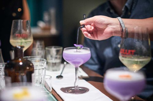 Xu hướng cocktail trà ở Hong Kong