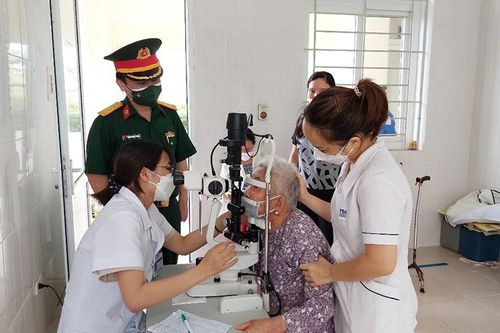 Trách nhiệm vì nhân dân phục vụ