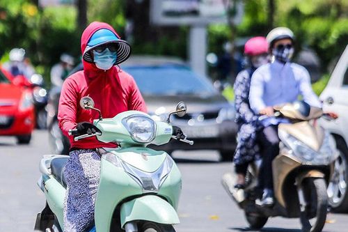 Khu vực Quảng Bình-Phú Yên nắng nóng, cảnh báo tình trạng mất nước, đột quỵ do sốc nhiệt