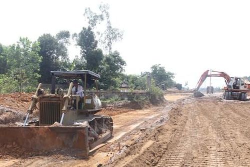 Miền Trung: Dang dở những công trình dân sinh