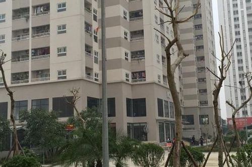 Người đàn ông rơi tầng 16 chung cư tử vong