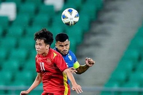 CĐV Thái Lan: 'Mong Thái Lan cũng bản lĩnh được như U23 Việt Nam'