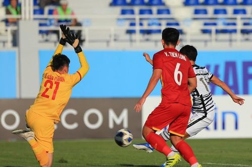 Cầm hòa được đương kim vô địch, U23 Việt Nam rộng cửa đi tiếp