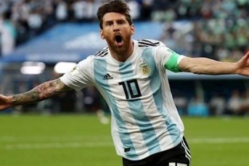 Huyền thoại Lionel Messi lập cú 'Re-poker' vào lưới đội bóng châu Âu