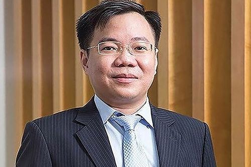 Ông Tề Trí Dũng bị khởi tố trong vụ bán rẻ đất công