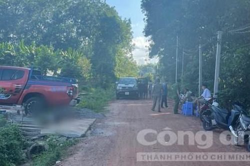 Một người bị điện giật chết khi đang rửa xe ôtô