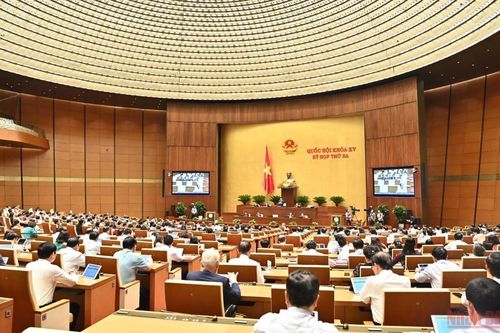 'Cử tri đang chờ đợi câu trả lời thẳng thắn và trách nhiệm của các Bộ trưởng'