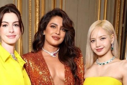 Lisa Blackpink xinh đẹp nổi bật, đọ dáng cùng Anne Hathaway và Hoa hậu Priyanka Chopra