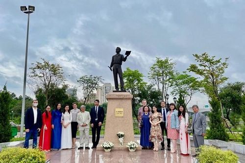 Khai mạc Tuần lễ tiếng Nga tại Việt Nam
