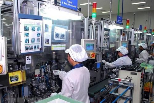 Kết nối sản xuất sản phẩm công nghiệp chủ lực Hà Nội với doanh nghiệp Italia