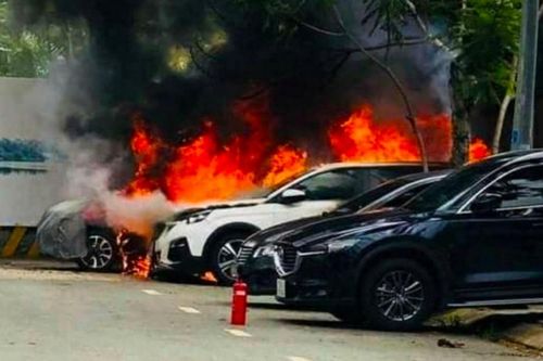 Nghe vợ than 'buồn vì sếp sắp lấy vợ', chồng ghen tuông đốt xe ô tô sếp