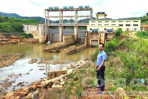 Vụ xả lũ 3 năm không đền bù: Thủy điện không xả nước trước khi đón lũ
